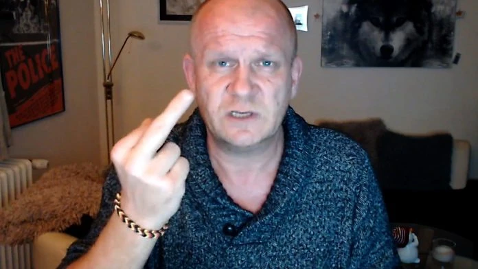 Spendenbetrug Carsten Jahn - Spenden Geld ging an NPD Freunde und Neonazi Verein Spendenbetrug Carsten Jahn - Spenden Geld ging an NPD Freunde und Neonazi Verein