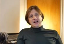 Bitte einzahlen! Johannes Polipsyand will mit Spenden YouTube verklagen Johannes Polipsyand will mit Spenden YouTube verklagen